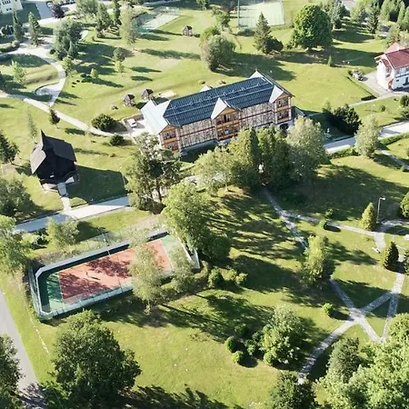Kollar *
